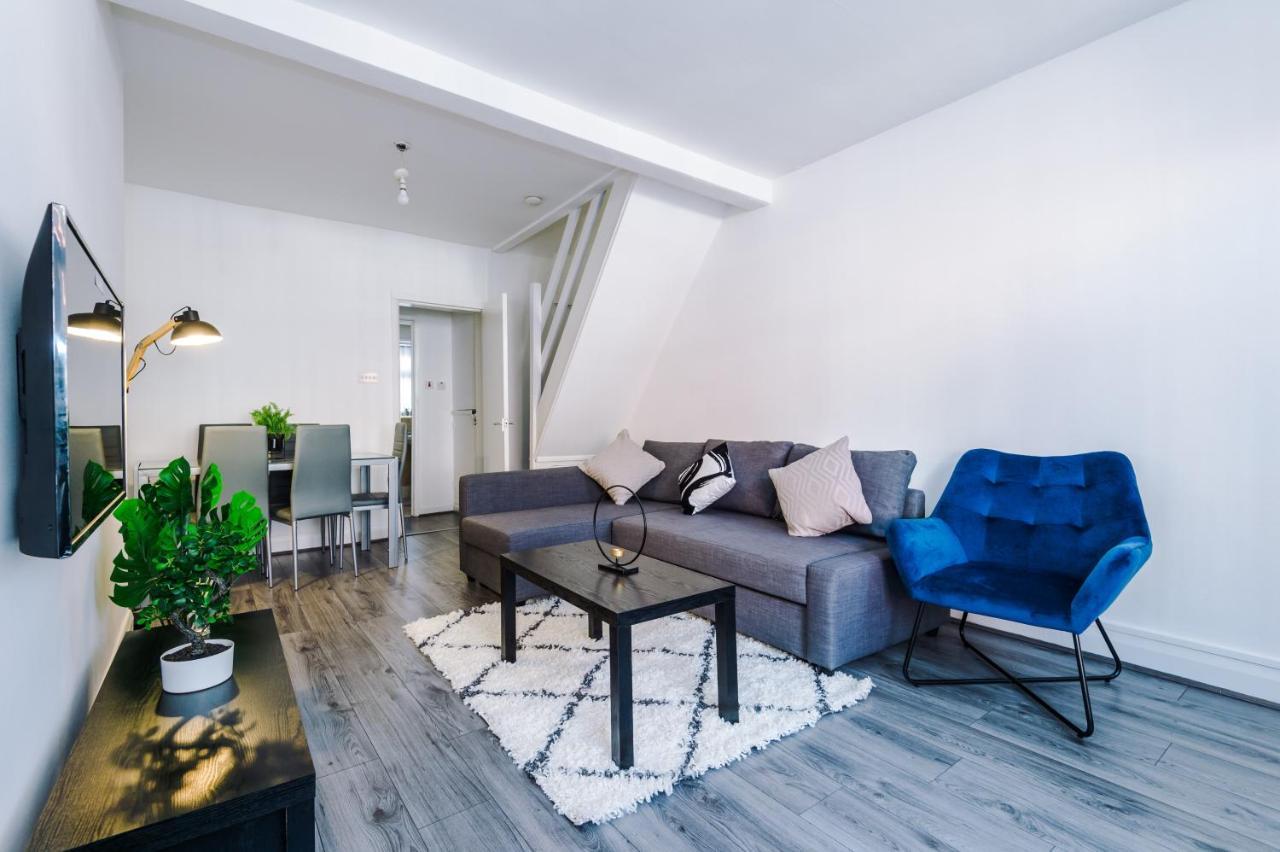 Stylish 2 Bedroom House, Entire Home, Free Parking, Wifi & Netflix Liverpool Dış mekan fotoğraf